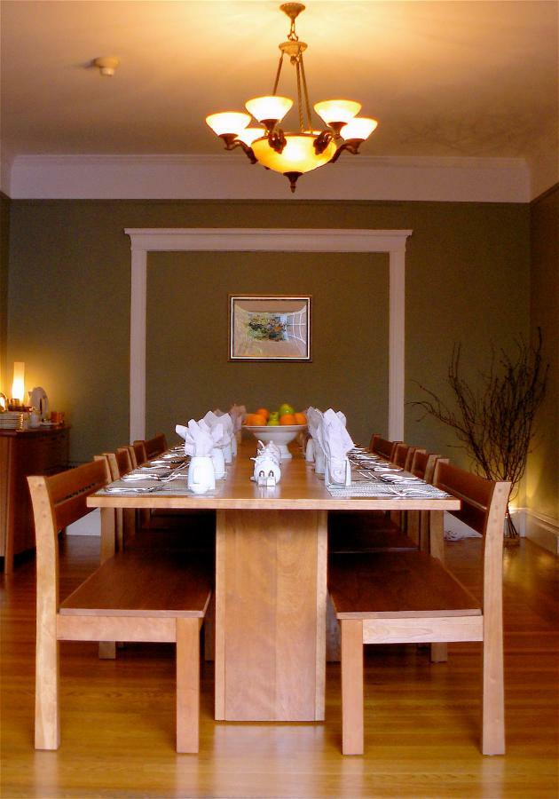 The On First Bed and breakfast 2*